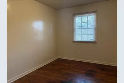 1301 Wise Avenue, High Point, NC 27260 - Photo 9