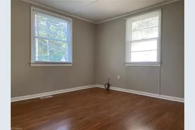 1211 Cedrow Drive, High Point, NC 27260 - Photo 9