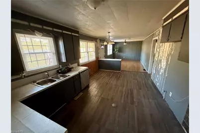 5449 Nc Highway 8, Germanton, NC 27019 - Photo 11