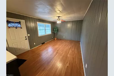 5449 Nc Highway 8, Germanton, NC 27019 - Photo 7