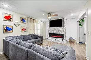 622 Marsh St, Greensboro, NC 27406 - Photo 5