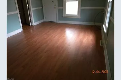 223 Old Wayside Drive, Winston-Salem, NC 27107 - Photo 5