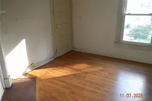 223 Old Wayside Dr, Winston-Salem, NC 27107 - Photo 9