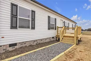 657 Mt Wesley Church Rd, Hiddenite, NC 28636 - Photo 5