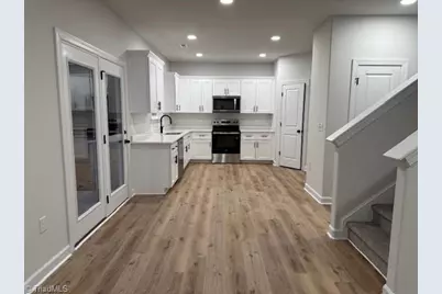 2906 York House Drive, Greensboro, NC 27407 - Photo 3