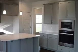 8105 Simon Dr, Stokesdale, NC 27357 - Photo 5