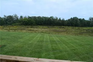 8112 Simon Dr, Stokesdale, NC 27357 - Photo 3