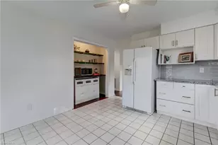 4421 Lake Walk Dr, Greensboro, NC 27410 - Photo 11