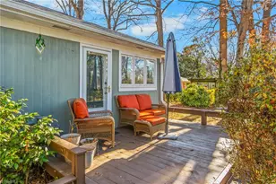 216 Knollwood Dr, Jamestown, NC 27282 - Photo 5