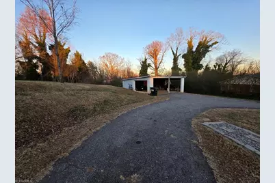 1615 Brushy Mountain Road, Wilkesboro, NC 28697 - Photo 31