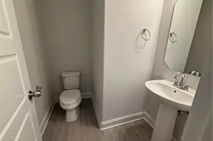 1911 Darrell Dr, Graham, NC 27253 - Photo 9