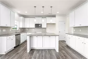 1929 Darrell Dr, Graham, NC 27253 - Photo 15