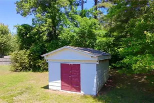 2704 Stokes Ferry Rd, Salisbury, NC 28146 - Photo 5