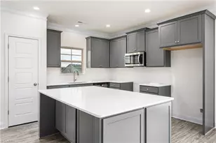 1926 Darrell Dr, Graham, NC 27253 - Photo 9