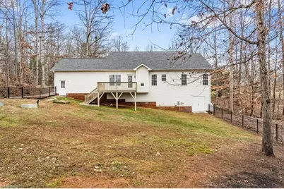 7707 Foxhaven Court, Greensboro, NC 27455 - Photo 31