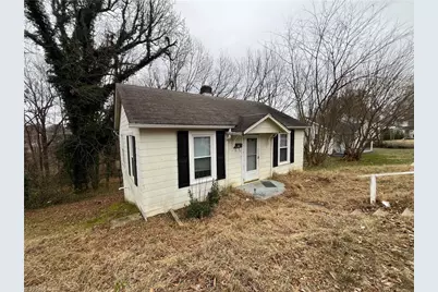 1001 Lane Street, Reidsville, NC 27320 - Photo 1