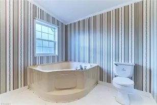 242 Granite Ridge Ln, Winston-Salem, NC 27107 - Photo 17