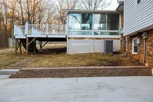 1220 Reynolds Forest Dr, Winston-Salem, NC 27107 - Photo 35