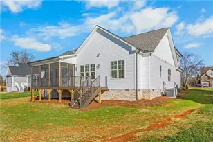 130 S Madera Dr, Mocksville, NC 27028 - Photo 35