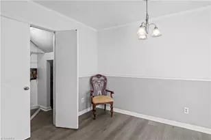 5739 Bramblegate Rd, Greensboro, NC 27409 - Photo 15