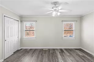 5739 Bramblegate Rd, Greensboro, NC 27409 - Photo 17