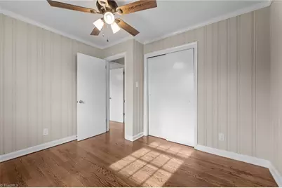 2214 Woodberry Drive, Greensboro, NC 27403 - Photo 21