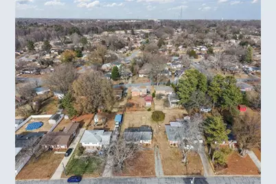 2214 Woodberry Drive, Greensboro, NC 27403 - Photo 39