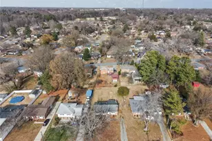 2214 Woodberry Dr, Greensboro, NC 27403 - Photo 39