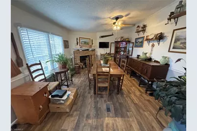 1040 Breezeway Drive, King, NC 27021 - Photo 17