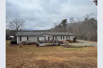 1040 Breezeway Drive, King, NC 27021 - Photo 3