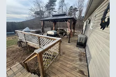 1040 Breezeway Drive, King, NC 27021 - Photo 27