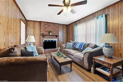 825 Parkwood Street, Burlington, NC 27215 - Photo 7