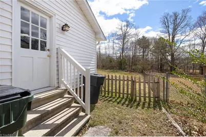 825 Parkwood Street, Burlington, NC 27215 - Photo 27