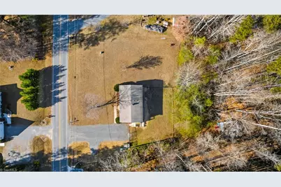 413 Vernon Road, Reidsville, NC 27320 - Photo 35