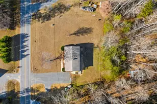 413 Vernon Rd, Reidsville, NC 27320 - Photo 35