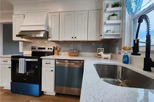 315 Small St, Thomasville, NC 27360 - Photo 1