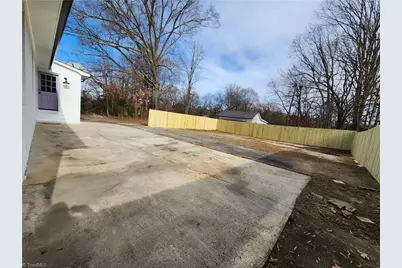 315 Small Street, Thomasville, NC 27360 - Photo 23