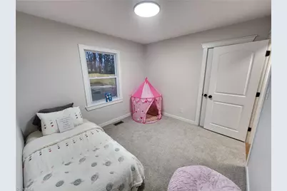 315 Small Street, Thomasville, NC 27360 - Photo 9