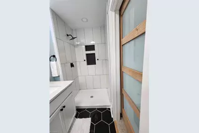 315 Small Street, Thomasville, NC 27360 - Photo 29