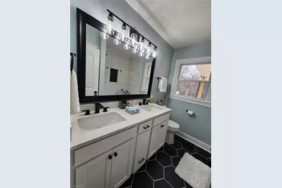 315 Small Street, Thomasville, NC 27360 - Photo 21