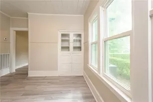 1504 Cloverdale St, High Point, NC 27260 - Photo 11