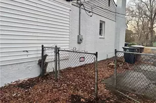 4015 Broadacres Dr, Greensboro, NC 27407 - Photo 5