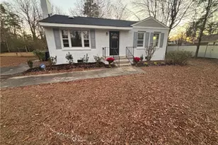 4015 Broadacres Dr, Greensboro, NC 27407 - Photo 15