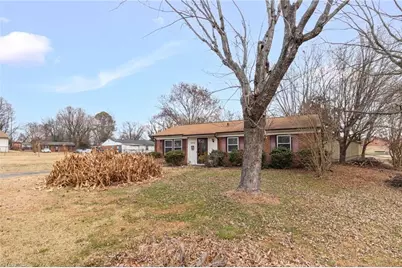 1203 Curtis Street, Greensboro, NC 27406 - Photo 3