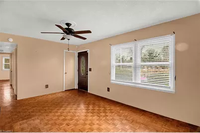 1203 Curtis Street, Greensboro, NC 27406 - Photo 7