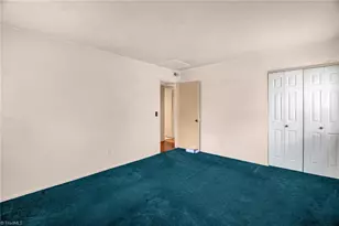 1203 Curtis St, Greensboro, NC 27406 - Photo 19