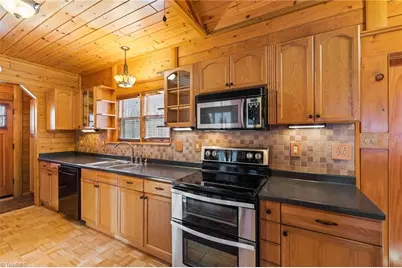 347 Cypress Lane, Lexington, NC 27295 - Photo 3