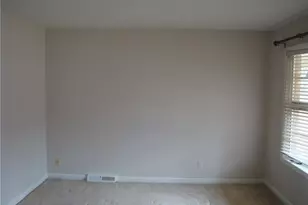 2206 Bywood Rd, Greensboro, NC 27405 - Photo 11