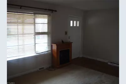 2206 Bywood Road, Greensboro, NC 27405 - Photo 13