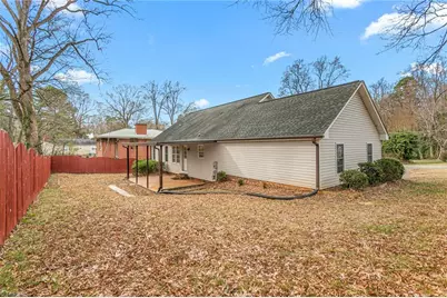 2106 Trail Five, Burlington, NC 27215 - Photo 37